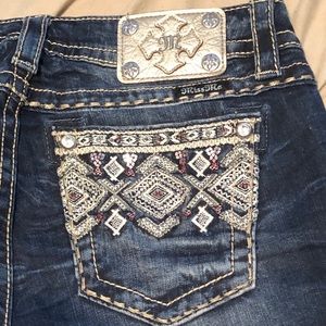 Miss me jeans like new!